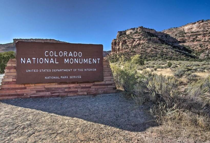 Home W/ Grill ~ 4 Miles To Co National Monument!