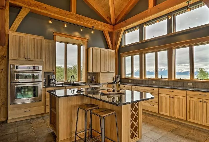 Home W/ Kachemak Bay View   5 Miles To Downtown!
