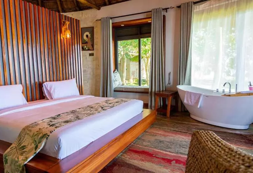 هتل Sundiata Beach Resort