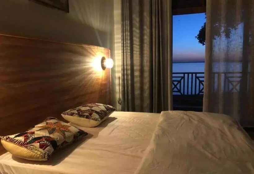هتل Sundiata Beach Resort