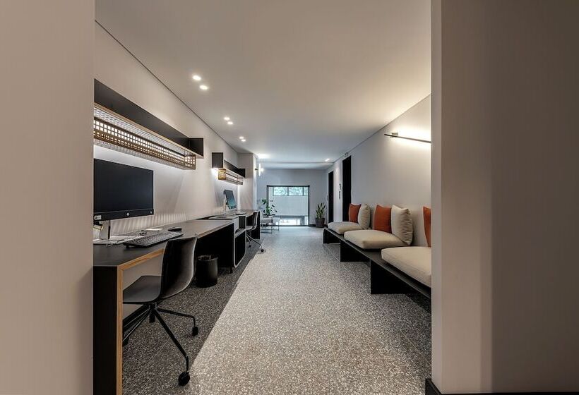 فندق Thirtynine Urban Stay