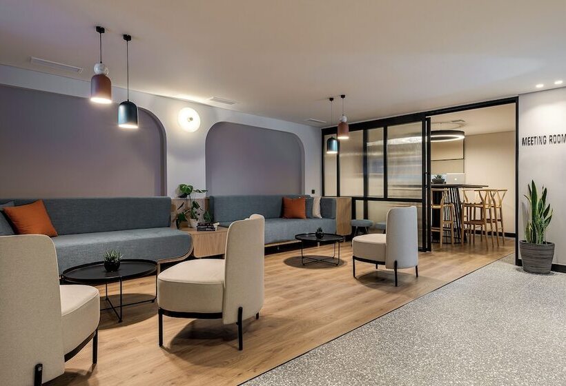 فندق Thirtynine Urban Stay