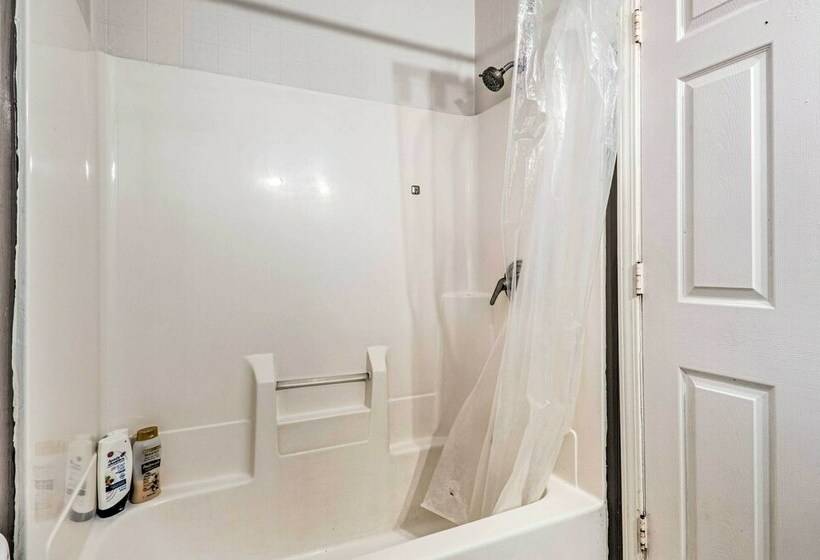 Indianapolis Vacation Home Near Garfield Park