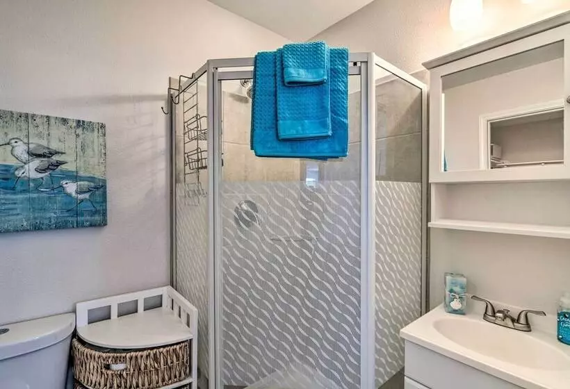 Just Lei N Low  Home   Walk To Crystal Beach