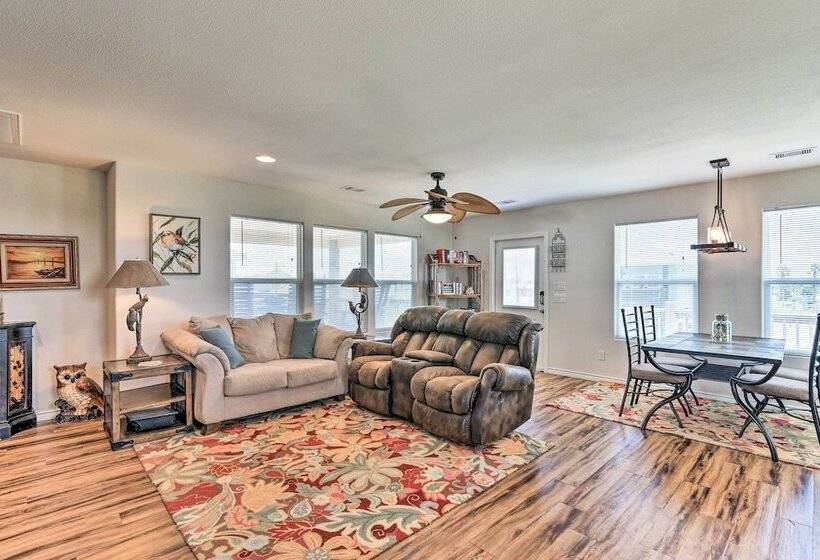 Just Lei N Low  Home   Walk To Crystal Beach