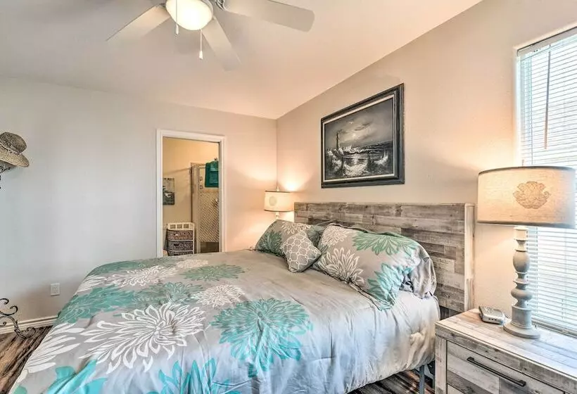 Just Lei N Low  Home   Walk To Crystal Beach