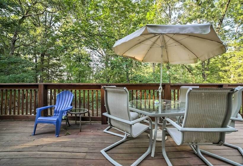 Lakefront Blue Eye Cottage W/ Hot Tub & Fire Pit!