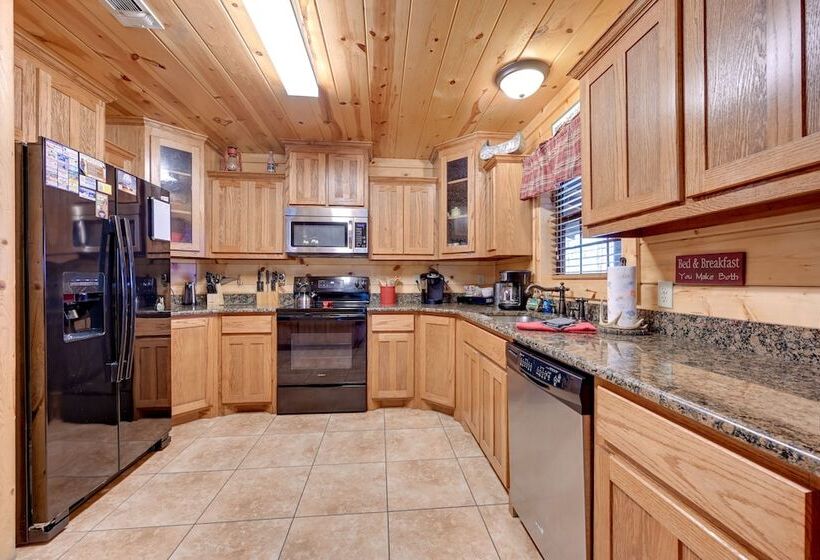 Broken Bow Cabin W/ Hot Tub & Deck 4 Mi To Lake!