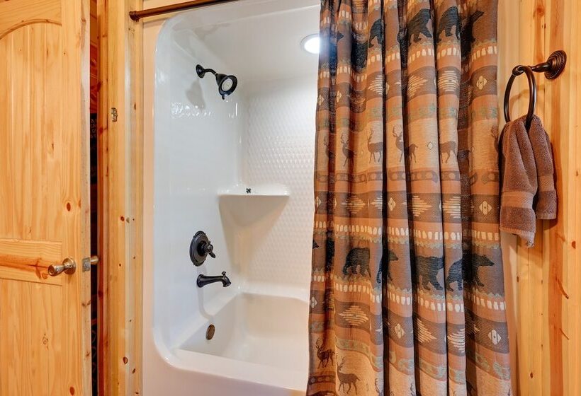 Broken Bow Cabin W/ Hot Tub & Deck 4 Mi To Lake!