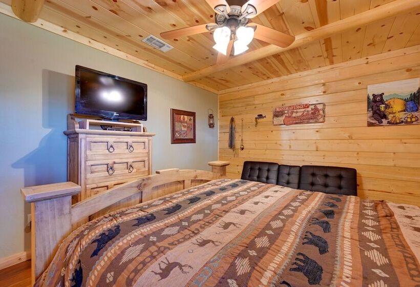 Broken Bow Cabin W/ Hot Tub & Deck 4 Mi To Lake!