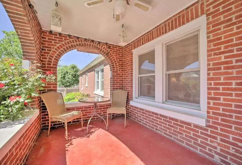 Lovely Waynesville Home W/ Yard: Pet Friendly