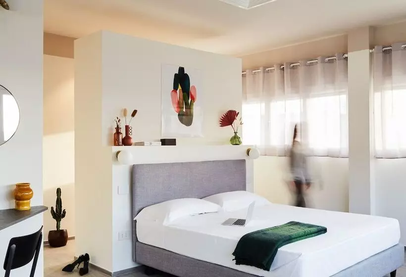 Mar Modena Accommodation In Residence