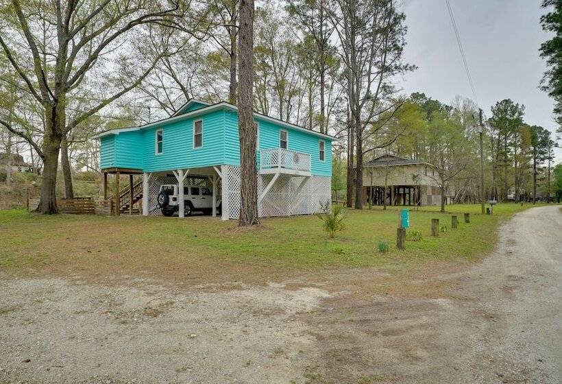 Peaceful Treetop Hideaway W/ Riverfront Views
