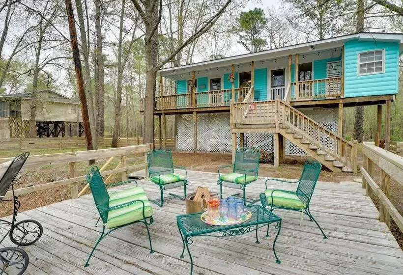 Peaceful Treetop Hideaway W/ Riverfront Views