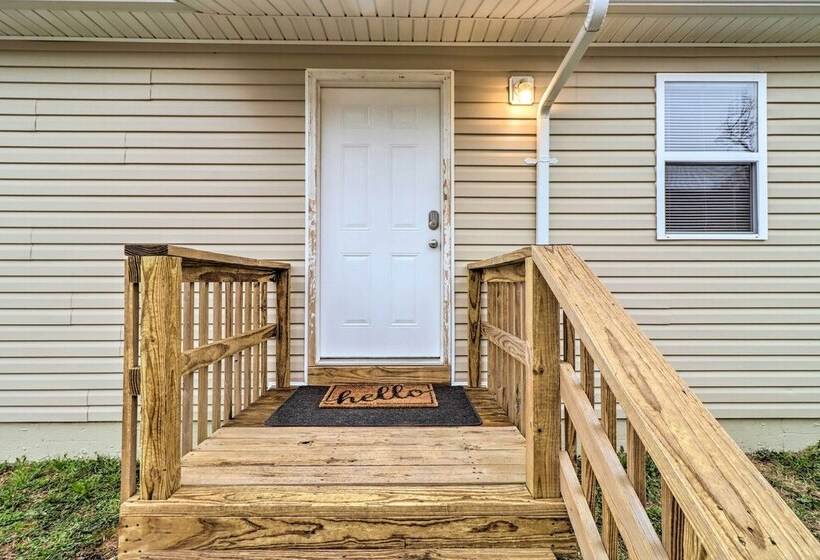 Pet Friendly West Plains Pad < 1 Mi To Dtwn!