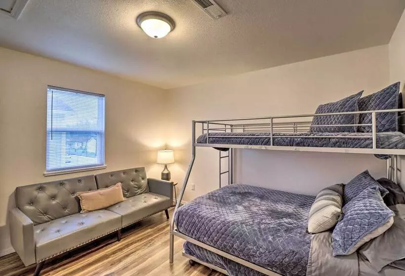 Pet Friendly West Plains Pad < 1 Mi To Dtwn!