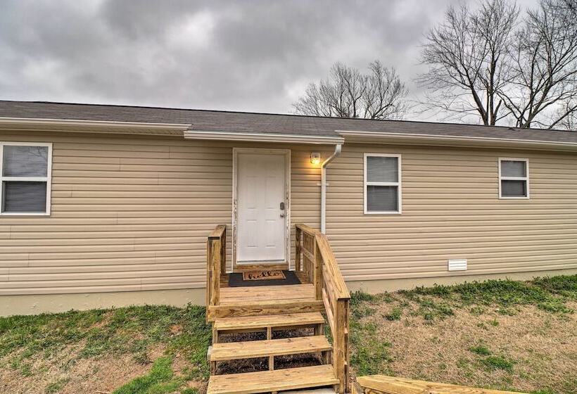Pet Friendly West Plains Pad < 1 Mi To Dtwn!