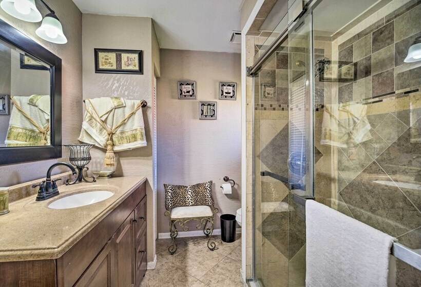 Lanai, Pool & Gas Grill: Sebring Retreat!