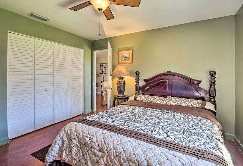 Lanai, Pool & Gas Grill: Sebring Retreat!