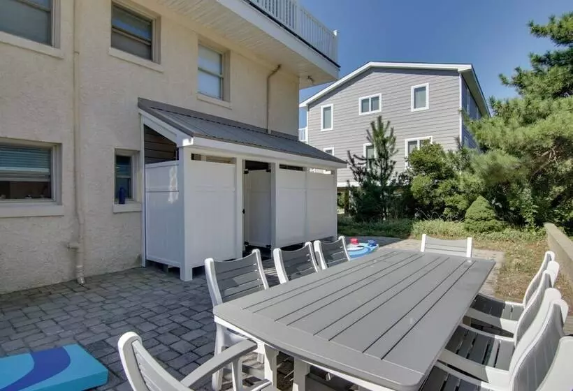 Idyllic South Bethany Home W/ Private Beach Access