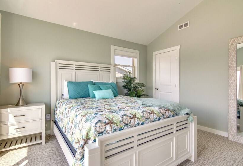 Idyllic South Bethany Home W/ Private Beach Access