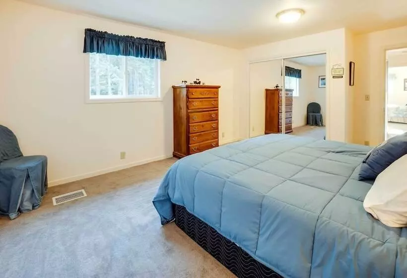 Fishermen S Paradise In Coos Bay: Walk To Beach!