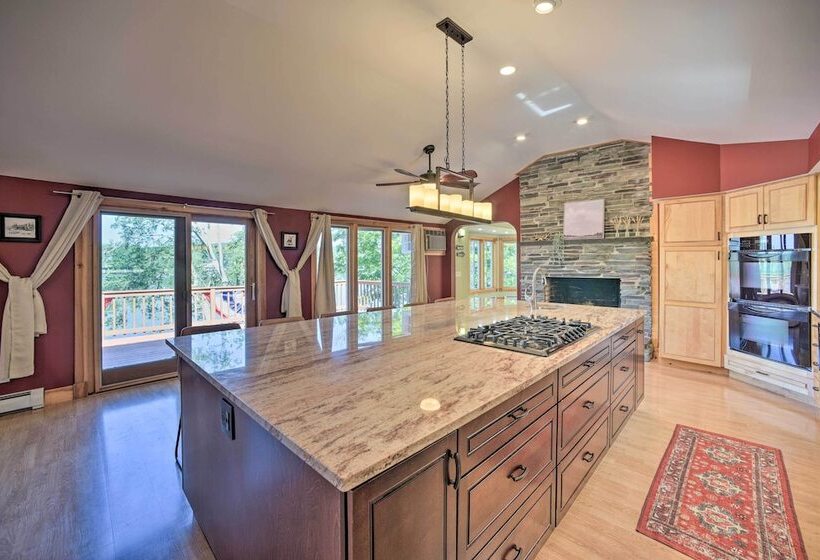 Spacious Wells Oasis W/ Decks On Little Lake!