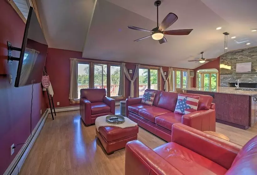 Spacious Wells Oasis W/ Decks On Little Lake!