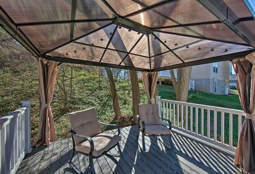 Stunning Lewisberry Gem ~ 6 Mi To Ski Resort!