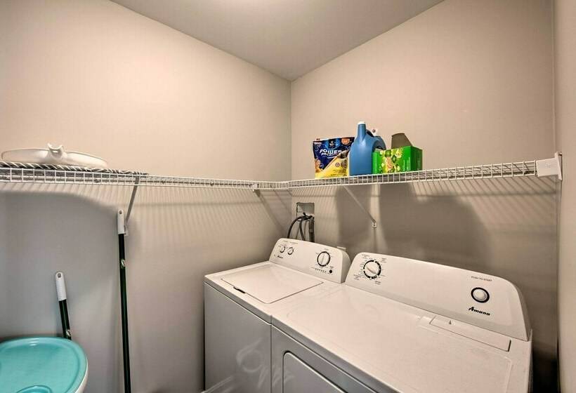 Stunning Lewisberry Gem ~ 6 Mi To Ski Resort!