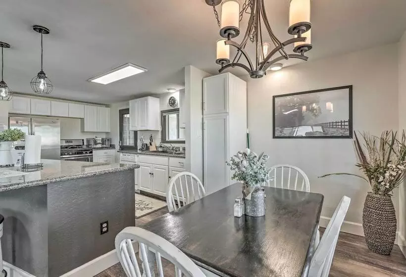 Sun Lakes Resort Retreat: Golf Course Views!