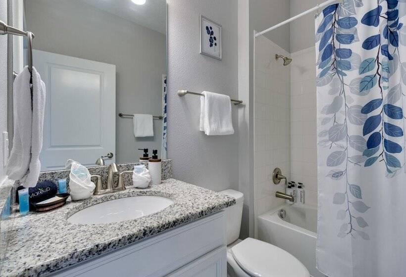 Upscale Davenport Home < 10 Mi To Disney!