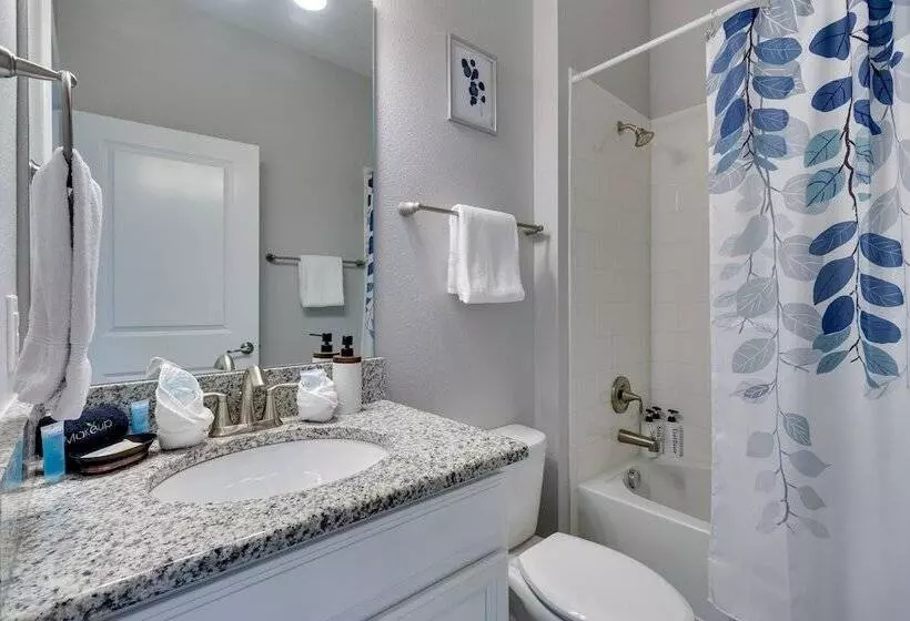 Upscale Davenport Home < 10 Mi To Disney!