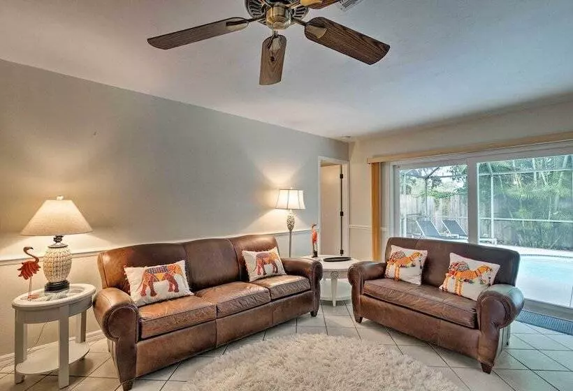 Pet Friendly Home W/ Pool, Close To Venice Beaches