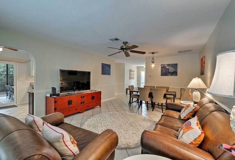 Pet Friendly Home W/ Pool, Close To Venice Beaches