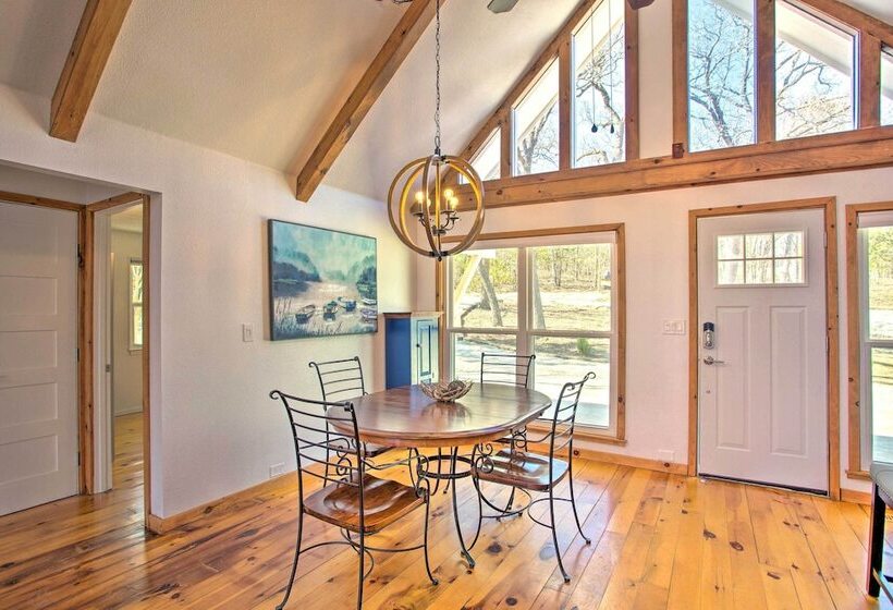 Versatile Home W/ Deck & Grill, 1 Mi To Lake!