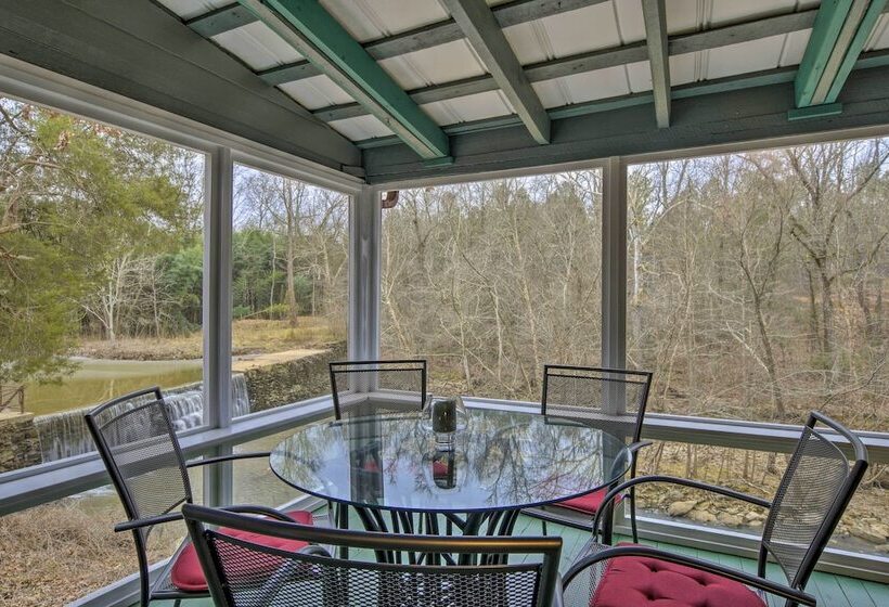 Warm + Peaceful Home W/ Fire Pit On Haw River