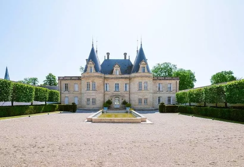 Aamiaismajoitus (B&B) Chambre D Hôtes Château De Lussac