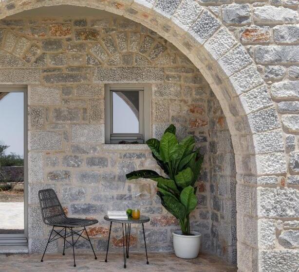 ホテル Margazi Areopolis Luxury Rooms