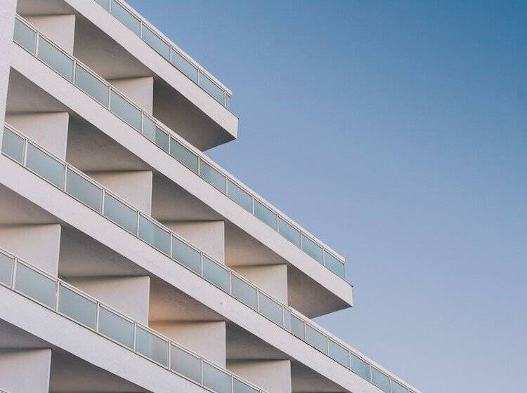 Отель Mondrian Ibiza