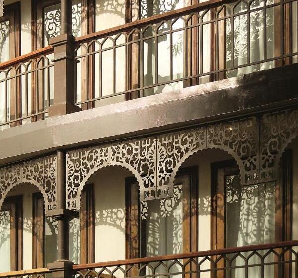 هتل Movenpick Ss Misr. Monday Friday