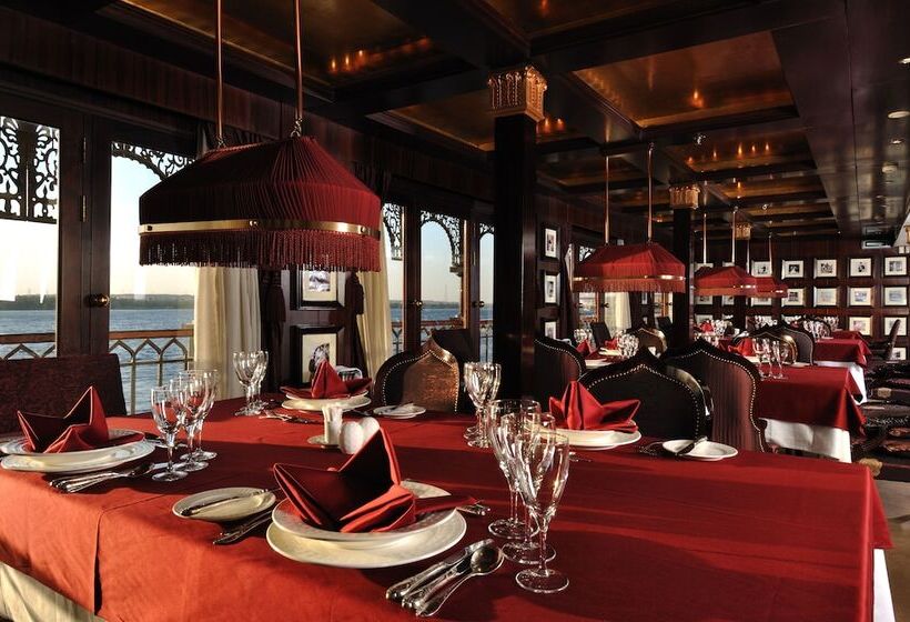 هتل Movenpick Ss Misr. Monday Friday