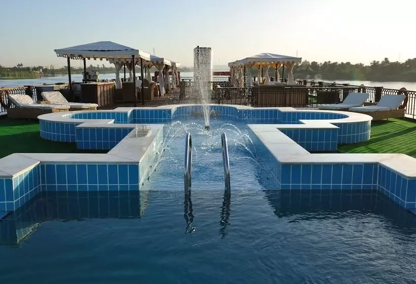 هتل Movenpick Ss Misr. Monday   Friday