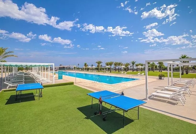 ホテル Occidental Mar Menor