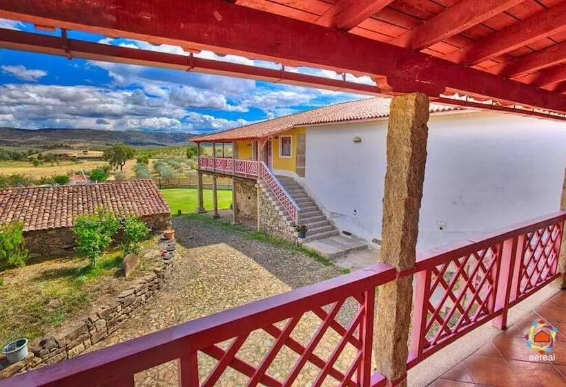 田舎風ホテル Quinta Do Barracão Da Vilariça