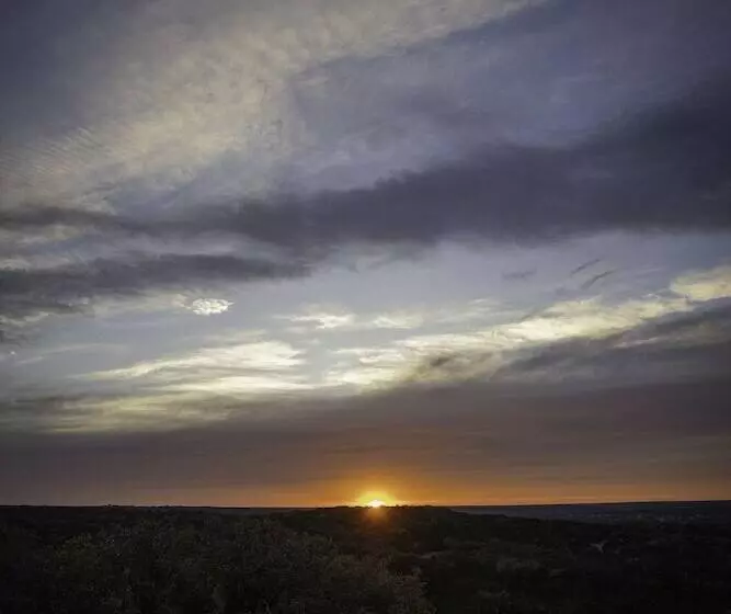 Maaseutuhotelli Y.o. Ranch Headquarters