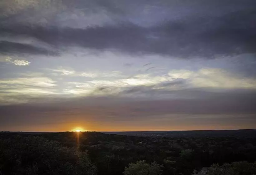 Maaseutuhotelli Y.o. Ranch Headquarters