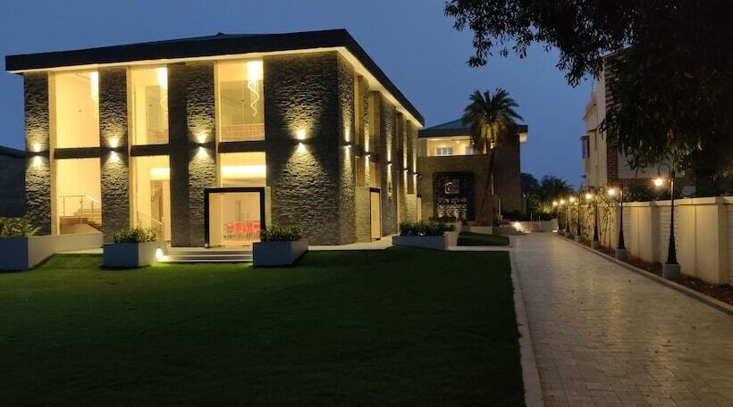 בית מלון כפרי The Creek Boutique Resort & Spa