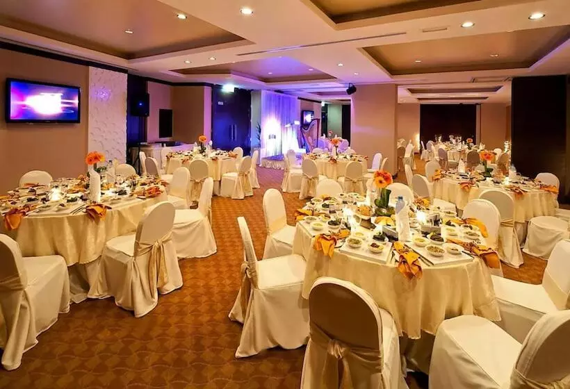 Icon Delux Hotel Apartments Al Barsha