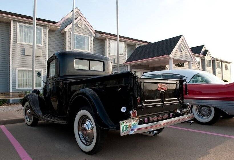 Motel 6 Mcalester, Ok   South